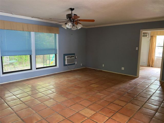 47 Presidio RD, Wimberley, TX 78676