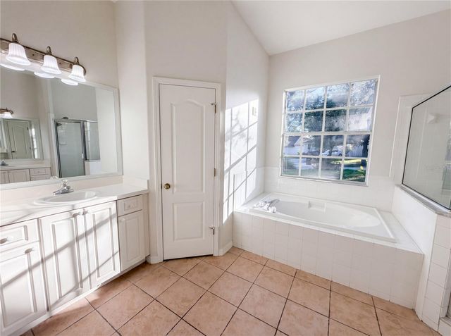 203 TAYLOR BAY LANE, Brandon, FL 33510