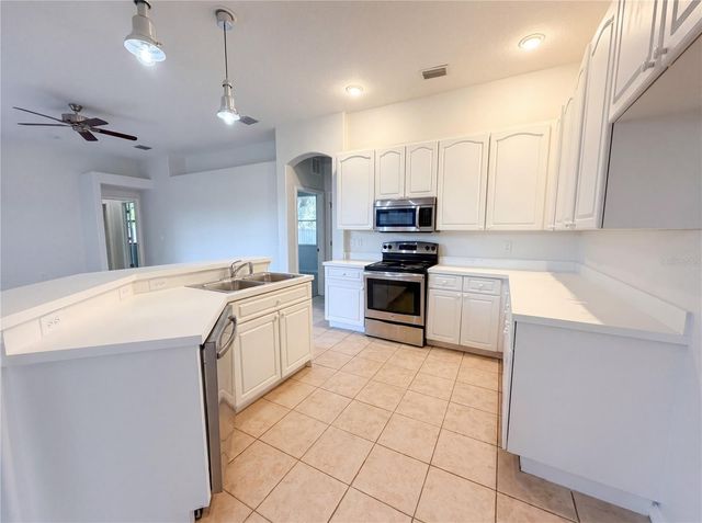 203 TAYLOR BAY LANE, Brandon, FL 33510