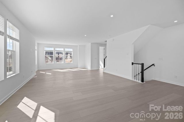 7102 Westrow Avenue, Charlotte, NC 28278