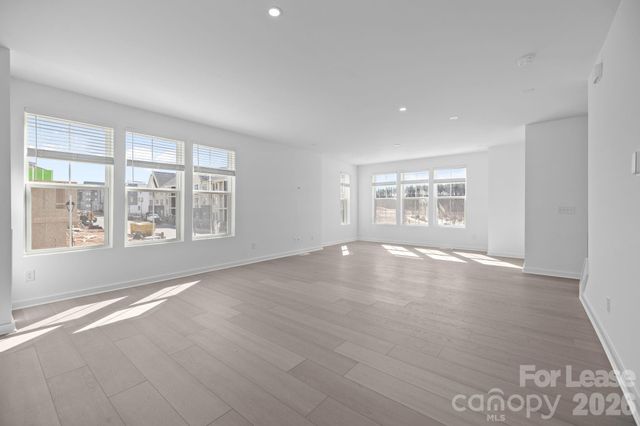 7102 Westrow Avenue, Charlotte, NC 28278