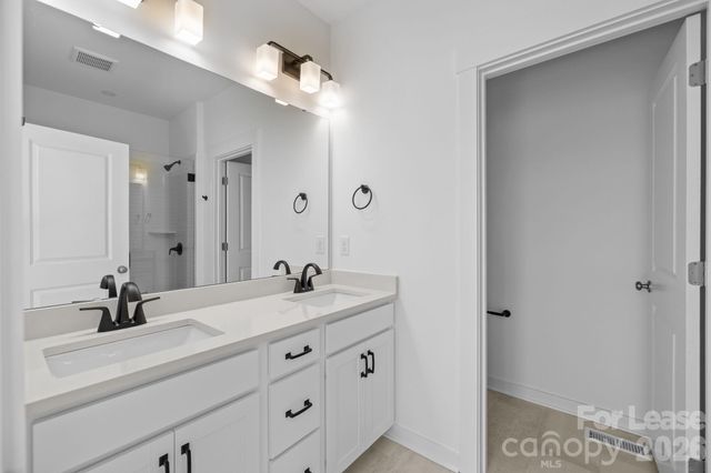 7102 Westrow Avenue, Charlotte, NC 28278