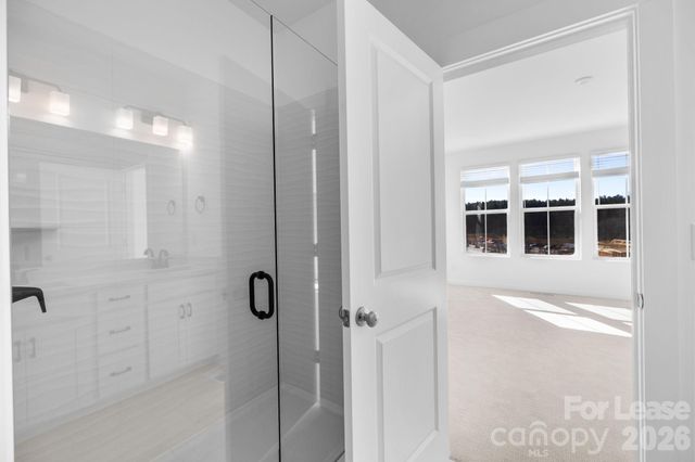 7102 Westrow Avenue, Charlotte, NC 28278