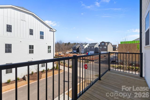 7102 Westrow Avenue, Charlotte, NC 28278