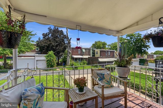 955 ALLENGROVE ST, Philadelphia, PA 19124
