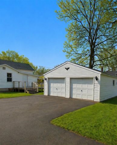 217 Lincoln Street, Allegan, MI 49010