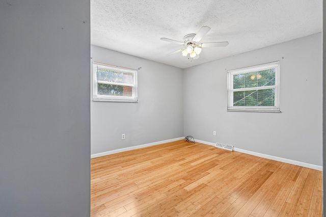 10066 Squire Drive, Florence, KY 41042