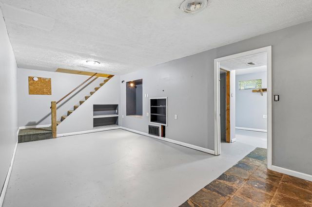 10066 Squire Drive, Florence, KY 41042