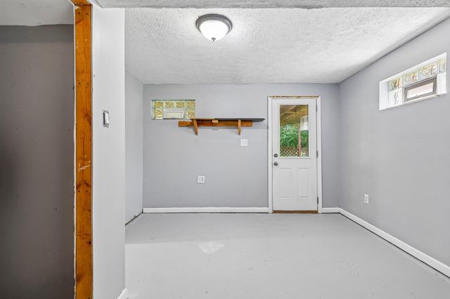 10066 Squire Drive, Florence, KY 41042