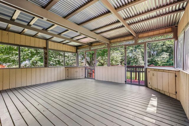 10066 Squire Drive, Florence, KY 41042