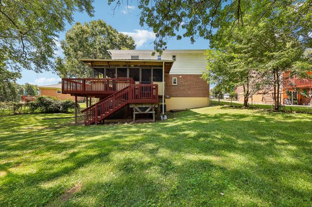 10066 Squire Drive, Florence, KY 41042