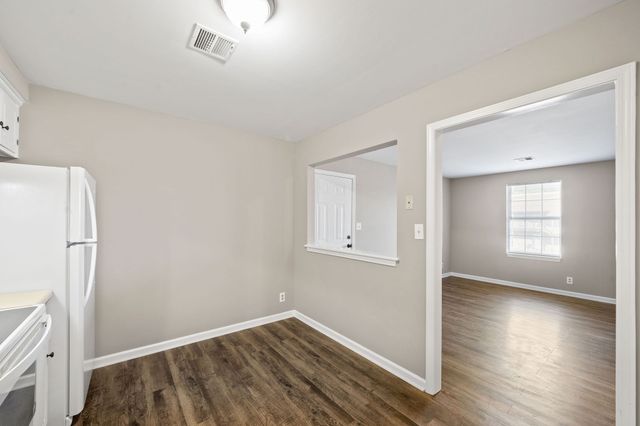 155 Jack Miller Blvd, Clarksville, TN 37042