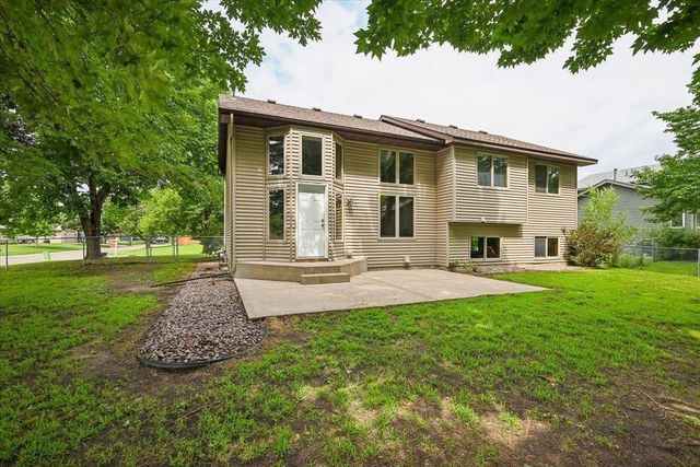 3894 123rd Avenue NW, Coon Rapids, MN 55433