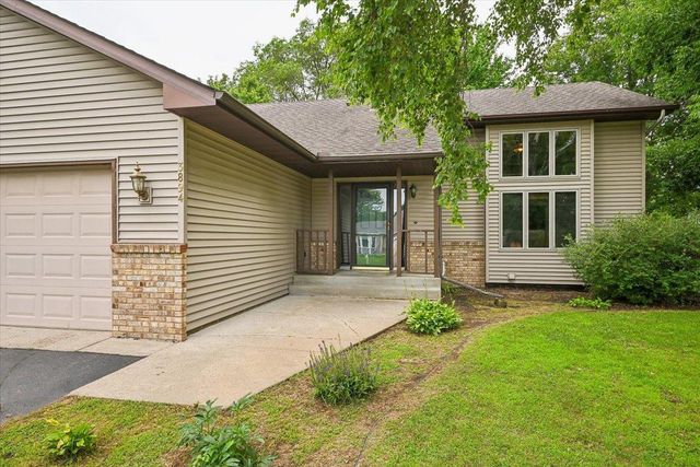 3894 123rd Avenue NW, Coon Rapids, MN 55433