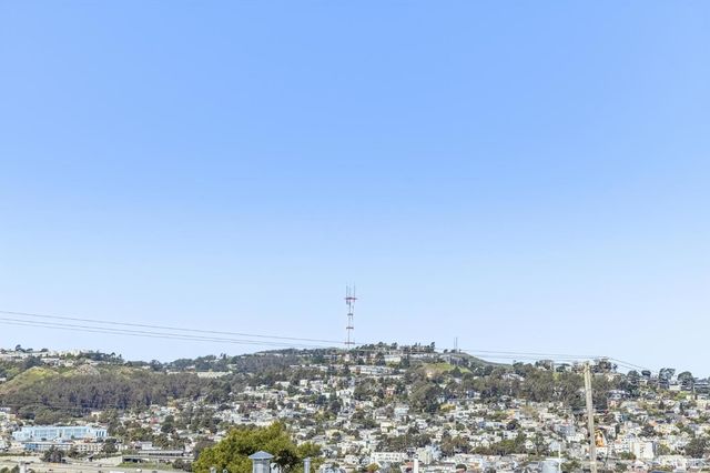 89 Athens Street, San Francisco, CA 94112