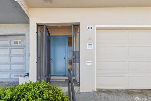 89 Athens Street, San Francisco, CA 94112