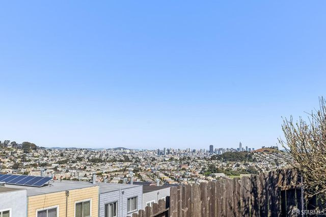 89 Athens Street, San Francisco, CA 94112