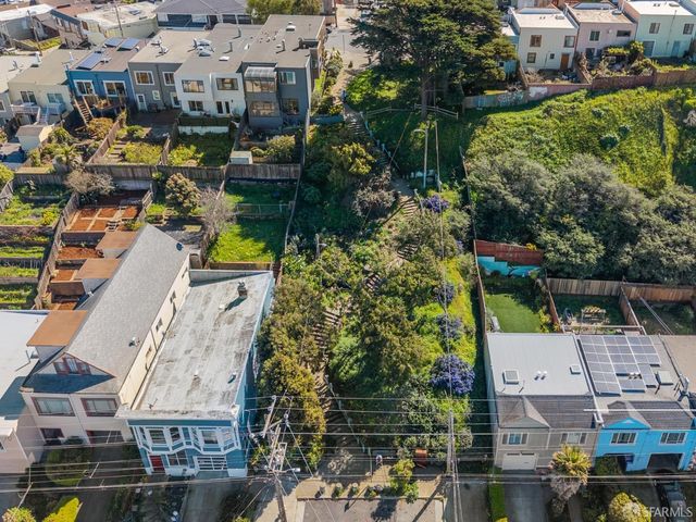 89 Athens Street, San Francisco, CA 94112