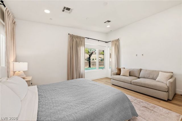 413 Vista Sunset Avenue, Las Vegas, NV 89138