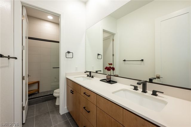 413 Vista Sunset Avenue, Las Vegas, NV 89138