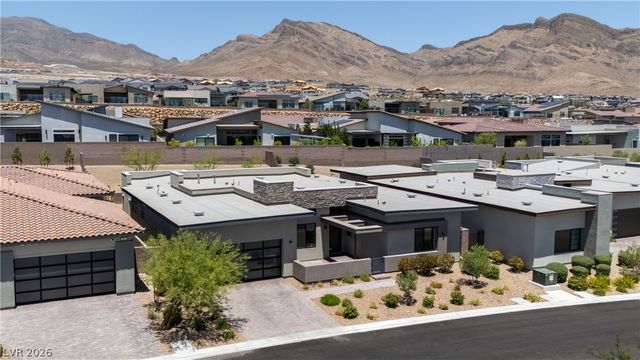413 Vista Sunset Avenue, Las Vegas, NV 89138