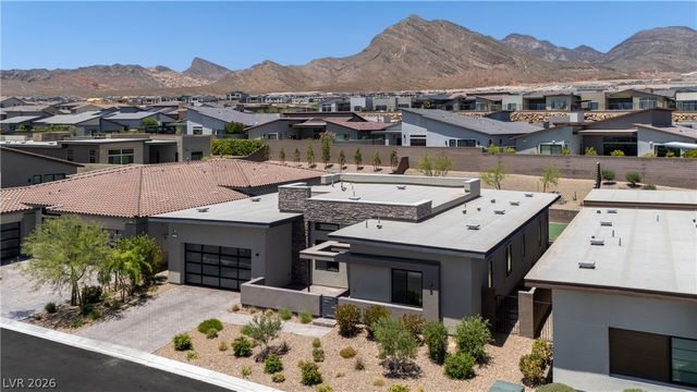 413 Vista Sunset Avenue, Las Vegas, NV 89138