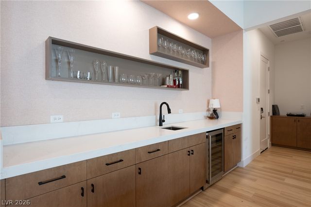 413 Vista Sunset Avenue, Las Vegas, NV 89138
