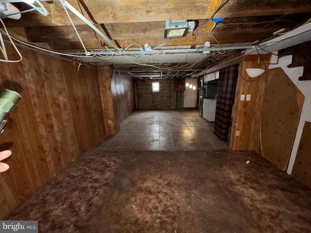 1117 TREMONT DR, Glenolden, PA 19036