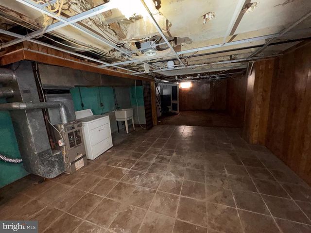 1117 TREMONT DR, Glenolden, PA 19036