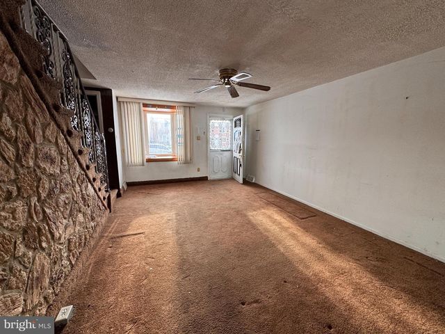 1117 TREMONT DR, Glenolden, PA 19036