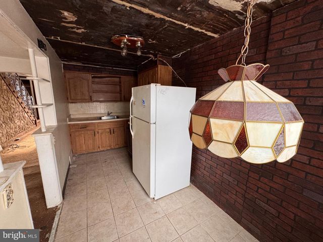 1117 TREMONT DR, Glenolden, PA 19036