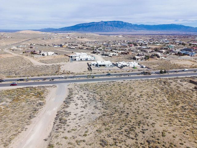 801 Acano Circle NE, Rio Rancho, NM 87124