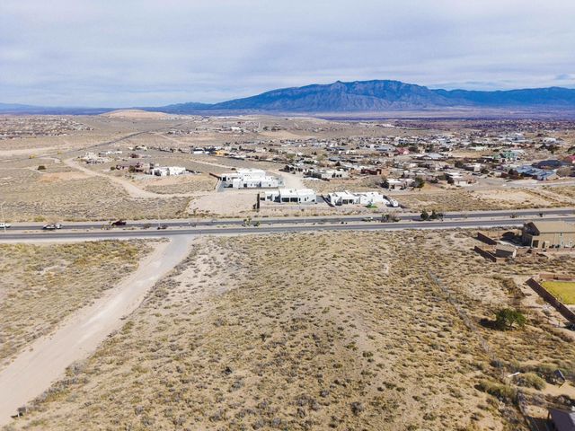 801 Acano Circle NE, Rio Rancho, NM 87124