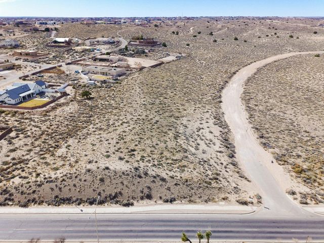 801 Acano Circle NE, Rio Rancho, NM 87124