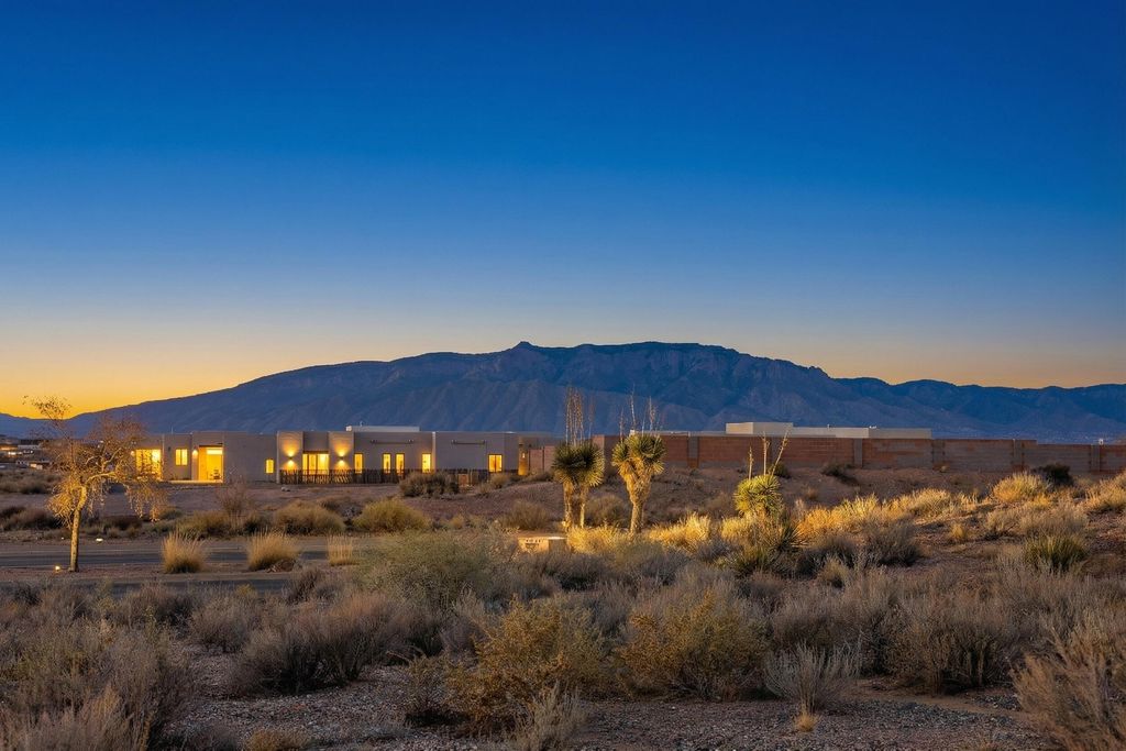 Image 1 of property listing at 801 Acano Circle NE, Rio Rancho, NM 87124