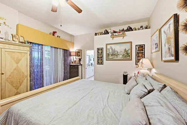 262 Sherwood Forest Drive, Delray Beach, FL 33445