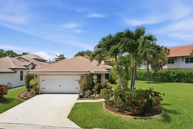 262 Sherwood Forest Drive, Delray Beach, FL 33445