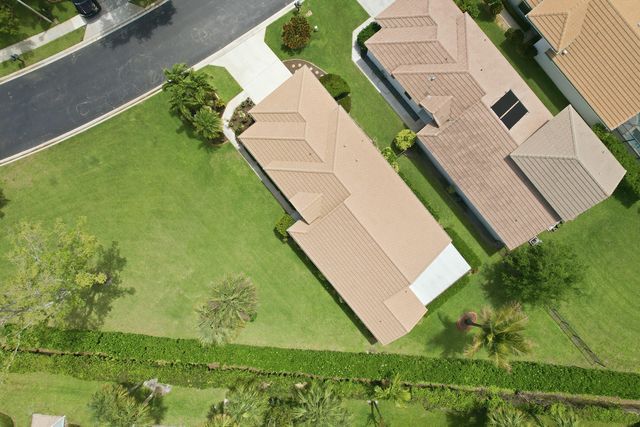 262 Sherwood Forest Drive, Delray Beach, FL 33445