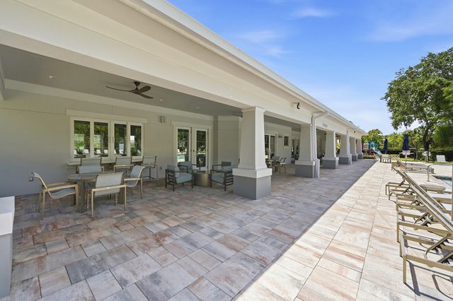 262 Sherwood Forest Drive, Delray Beach, FL 33445