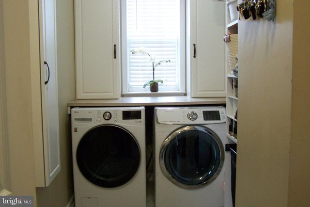 4 HUNT PLACE, Mechanicsburg, PA 17050