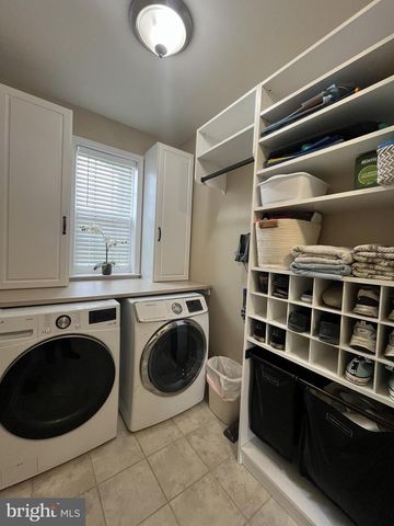 4 HUNT PLACE, Mechanicsburg, PA 17050