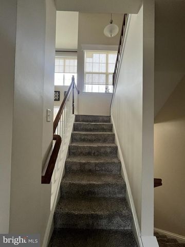 4 HUNT PLACE, Mechanicsburg, PA 17050