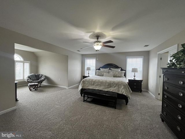 4 HUNT PLACE, Mechanicsburg, PA 17050