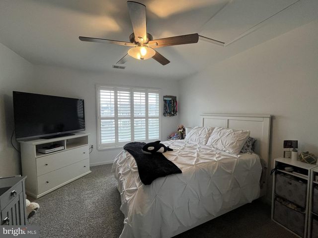 4 HUNT PLACE, Mechanicsburg, PA 17050