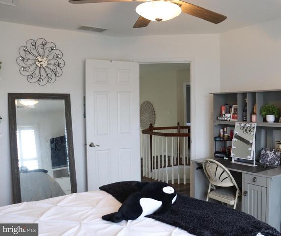 4 HUNT PLACE, Mechanicsburg, PA 17050