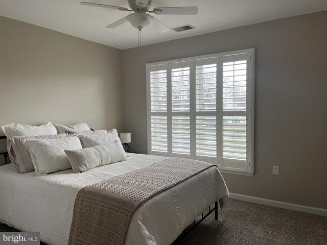 4 HUNT PLACE, Mechanicsburg, PA 17050