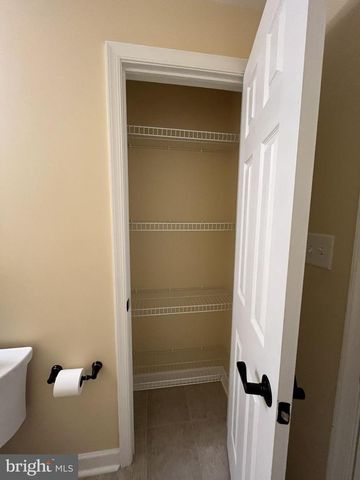 4 HUNT PLACE, Mechanicsburg, PA 17050