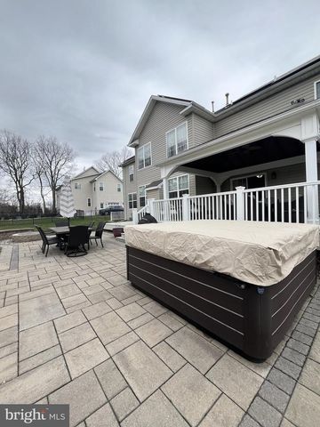 4 HUNT PLACE, Mechanicsburg, PA 17050