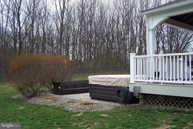 4 HUNT PLACE, Mechanicsburg, PA 17050