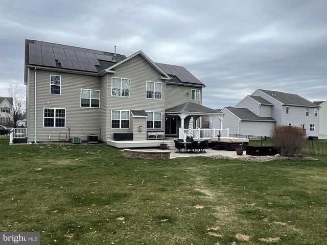 4 HUNT PLACE, Mechanicsburg, PA 17050